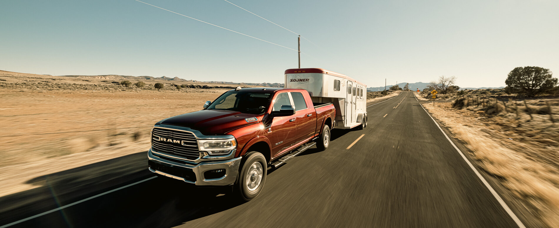 Image: Horses Tailer